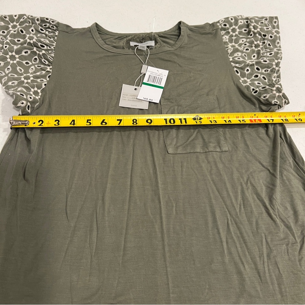 Cupio Olive Green Relaxed Fit Top SHIRT Eyelet Short Cap Sleeves NWT LARGE - Picture 4 of 7